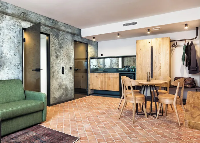 Nomadic Urban Premium Cracovie