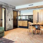 Nomadic Urban Premium Aparthotel 4*