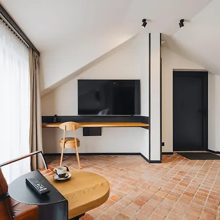 Lejlighedshotel Nomadic Urban Premium 4*