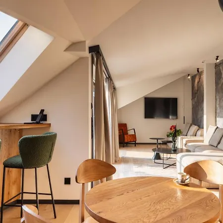 Nomadic Urban Premium Aparthotel Krakow