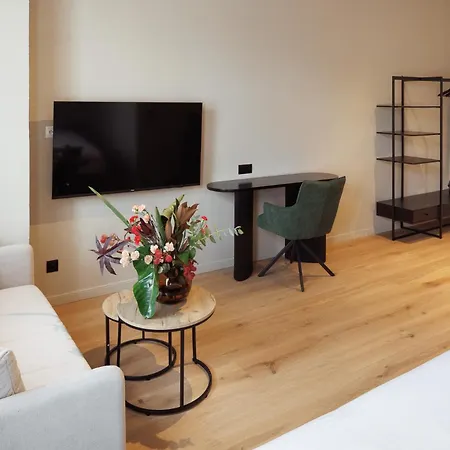 Nomadic Urban Premium Lejlighedshotel 4*