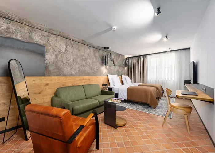 Nomadic Urban Premium 4*