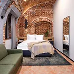 Aparthotel Nomadic Urban Premium 4*