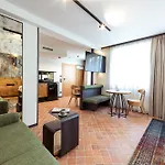 Nomadic Urban Premium 4*