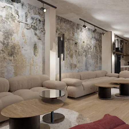 Nomadic Urban Premium