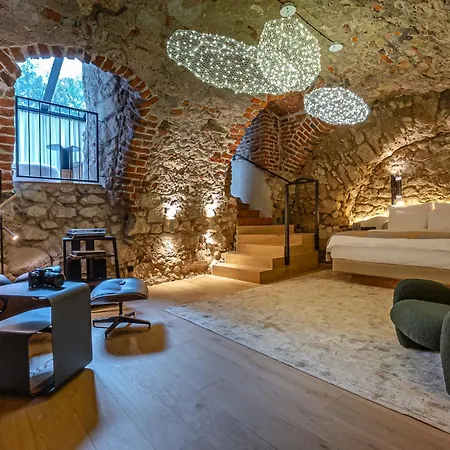 Nomadic Urban Premium Apart Otel Krakow