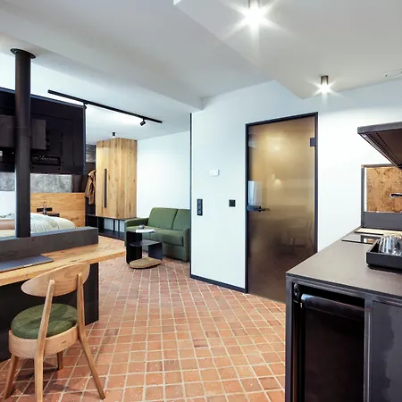 Nomadic Urban Premium Krakow